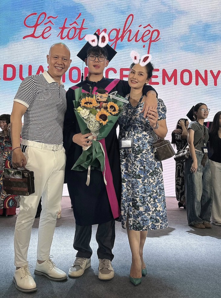 Nữ diễn viên đất Bắc đóng vai người mẹ trong phim điện ảnh về Thành cổ Quảng Trị 'Mưa đỏ' là ai?- Ảnh 7.