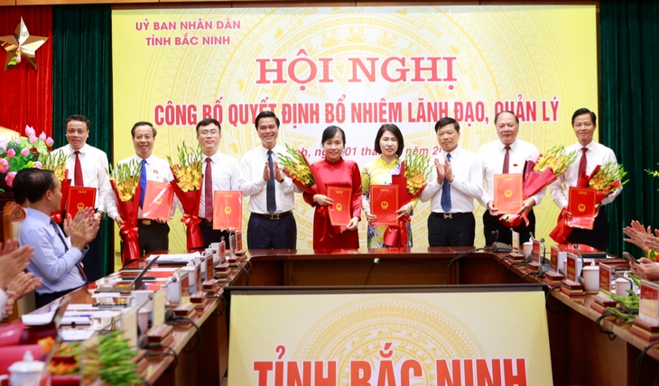 Bà Tô Thị Mai Hoa được bổ nhiệm làm Giám đốc Sở Y tế Bắc Ninh mới- Ảnh 1.