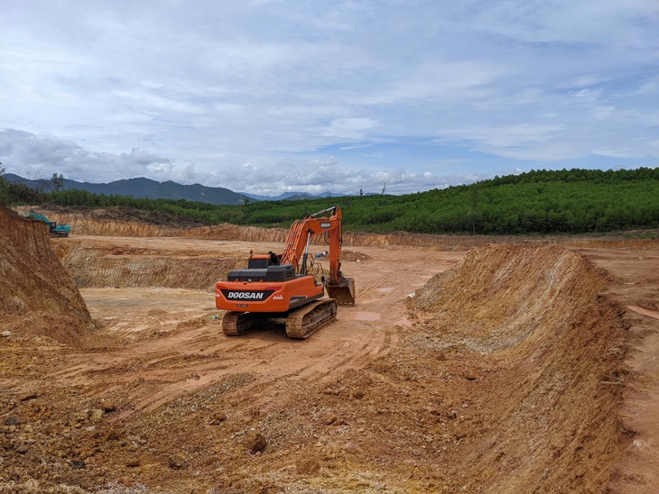 Huế làm gì để đảm bảo nguồn đất san lấp cho các dự án trọng điểm?- Ảnh 1.