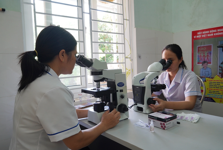 Chống dịch sốt rét ở vùng biên Quảng Trị- Ảnh 2.