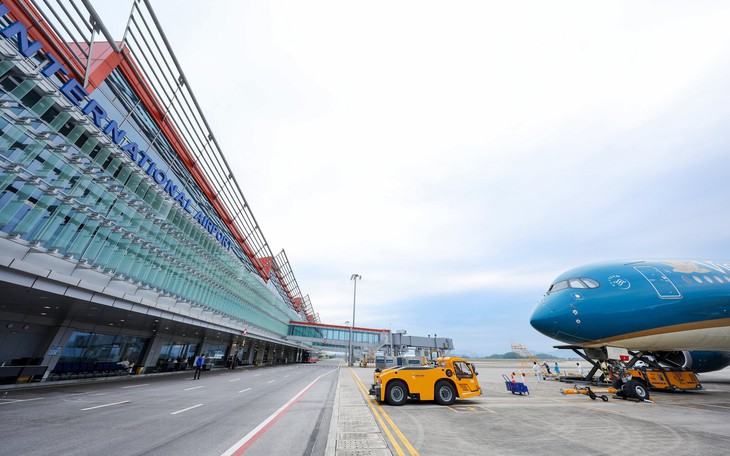 Quảng Ninh: Hủy chuyến bay, dừng khai thác hầm lò để ứng phó với bão số 3