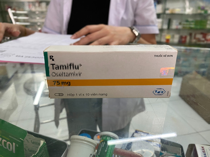 TPHCM triệt phá nhiều vụ sản xuất, buôn bán thuốc và thực phẩm giả- Ảnh 2.