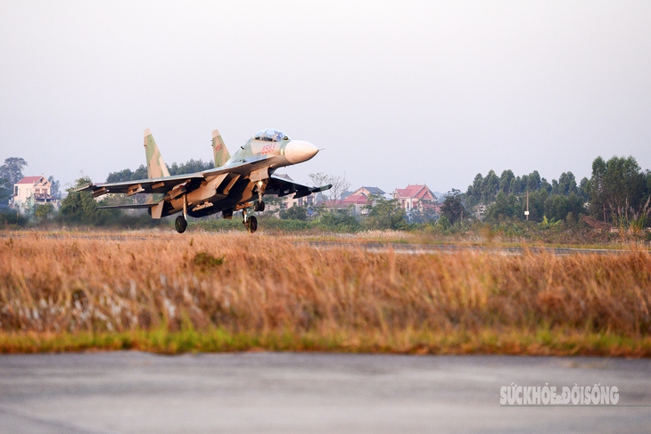 Những người 'bắt mạch' cho ‘hổ mang chúa’ Su-30MK2 - Ảnh 1. Những người 'bắt mạch' cho ‘hổ mang chúa’ Su-30MK2 - Ảnh 1.