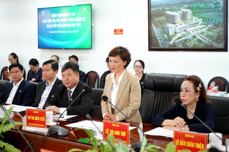 Tập đoàn Y khoa Hoàn Mỹ và Bệnh viện Quân y 175 ký kết Bản ghi nhớ hợp tác về chuyên môn, đào tạo và nghiên cứu khoa học- Ảnh 3. Tập đoàn Y khoa Hoàn Mỹ và Bệnh viện Quân y 175 ký kết Bản ghi nhớ hợp tác về chuyên môn, đào tạo và nghiên cứu khoa học- Ảnh 3.