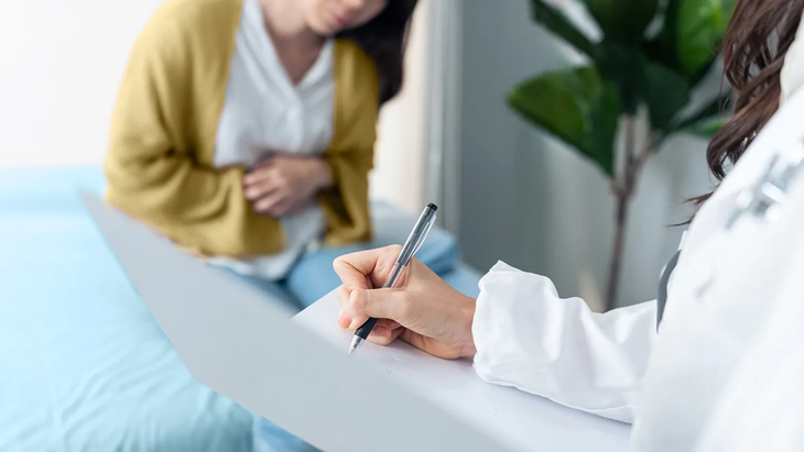 Vitamin và khoáng chất nào tốt cho người viêm loét đại tràng?- Ảnh 2.