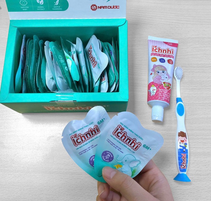 Bé bị sưng nướu, viêm lợi – Nguyên nhân và cách xử lý an toàn tại nhà- Ảnh 2. Bé bị sưng nướu, viêm lợi – Nguyên nhân và cách xử lý an toàn tại nhà- Ảnh 2.