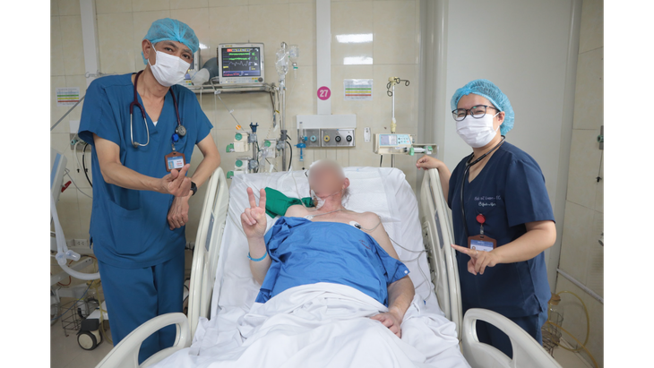 Cứu sống du khách Mỹ nguy kịch tại khách sạn nghi do ngộ độc metformin- Ảnh 5.
