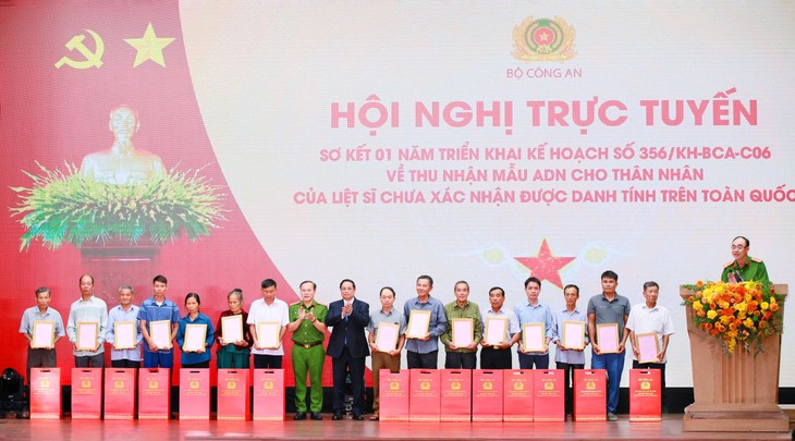 Một năm Ngân hàng Gen Liệt sĩ: 51.000 mẫu ADN và hành trình tri ân bằng khoa học- Ảnh 1. Một năm Ngân hàng Gen Liệt sĩ: 51.000 mẫu ADN và hành trình tri ân bằng khoa học- Ảnh 1.