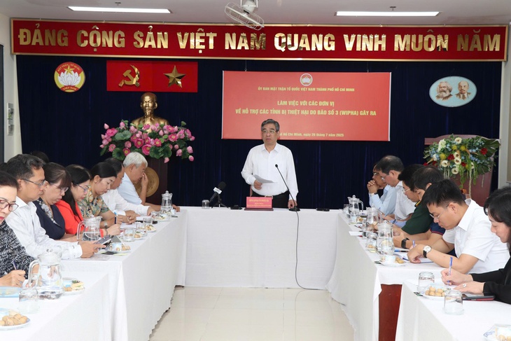 TPHCM huy động lực lượng y tế hỗ trợ Nghệ An, Đồng Tháp khắc phục hậu quả thiên tai- Ảnh 1. TPHCM huy động lực lượng y tế hỗ trợ Nghệ An, Đồng Tháp khắc phục hậu quả thiên tai- Ảnh 1.