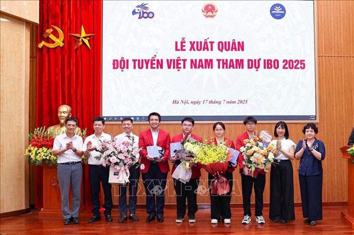 Việt Nam trong nhóm 10 quốc gia có tổng điểm cao nhất tại Olympic Sinh học Quốc tế 2025- Ảnh 1. Việt Nam trong nhóm 10 quốc gia có tổng điểm cao nhất tại Olympic Sinh học Quốc tế 2025- Ảnh 1.
