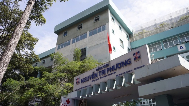 Sở Y tế TPHCM lên tiếng vụ Bệnh viện Nguyễn Tri Phương chụp ảnh bệnh nhân khám BHYT- Ảnh 2.