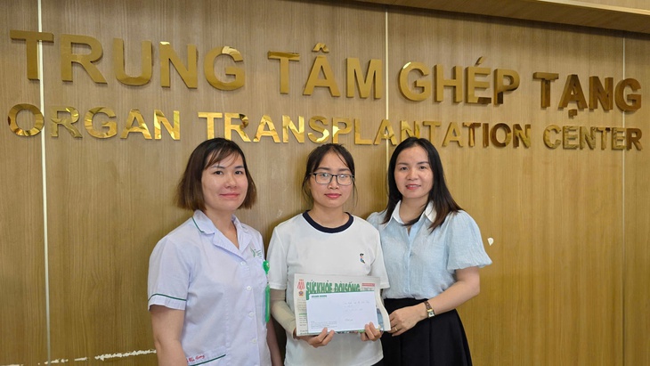 Người phụ nữ bị suy thận đón nhận niềm vui- Ảnh 1. Người phụ nữ bị suy thận đón nhận niềm vui- Ảnh 1.
