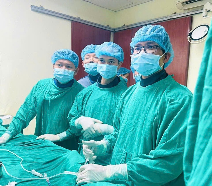 Bệnh viện Đa khoa tỉnh Thanh Hóa nhận giải thưởng Kim cương của Hội Đột quỵ thế giới- Ảnh 3.