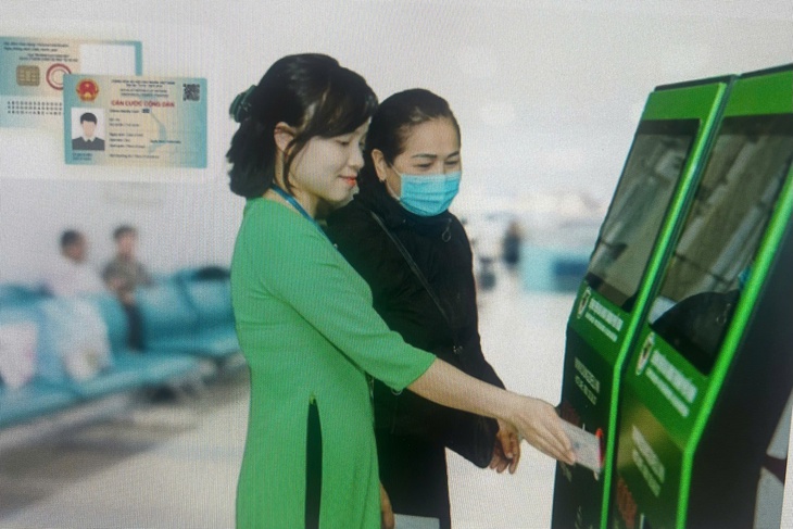 Ứng dụng công nghệ thông tin và chuyển đổi số (CĐS) trong nâng cao hiệu quả công tác lãnh đạo, chỉ đạo của ngành Y tế- Ảnh 2.