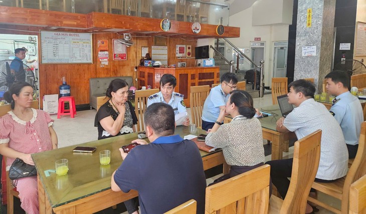 Thanh Hoá: Trong 6 tháng, xử phạt 146 vụ vi phạm an toàn thực phẩm- Ảnh 3. Thanh Hoá: Trong 6 tháng, xử phạt 146 vụ vi phạm an toàn thực phẩm- Ảnh 3.