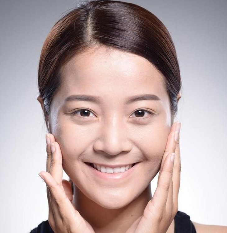 6 bài tập giúp duy trì độ đàn hồi cho da mặt- Ảnh 2. 6 bài tập giúp duy trì độ đàn hồi cho da mặt- Ảnh 2.