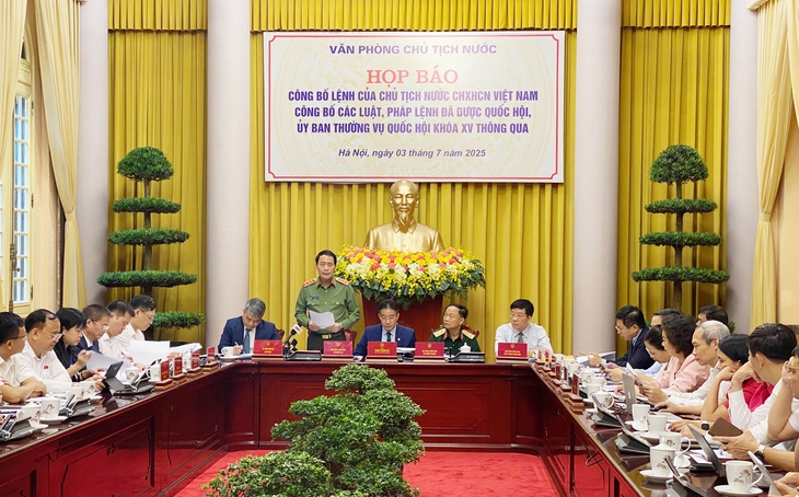 Công bố Lệnh của Chủ tịch nước về 16 Luật, Pháp lệnh vừa được Quốc hội, UBTVQH thông qua- Ảnh 1.