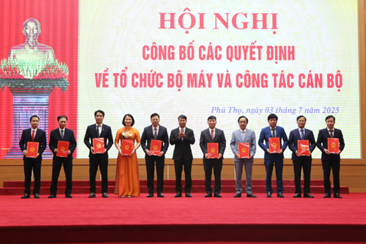Công bố Quyết định bổ nhiệm Giám đốc Sở Y tế Phú Thọ- Ảnh 2.