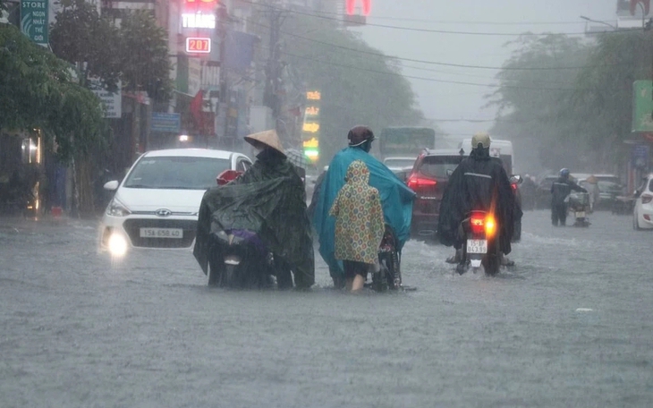 Chuyên gia cảnh báo sắp có mưa dông, sét lớn vào tối và đêm nay