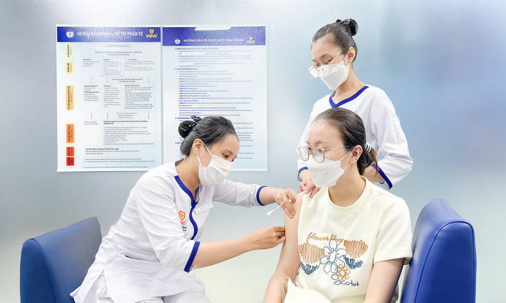 VNVC ra mắt vaccine não mô cầu thế hệ mới bảo vệ cả trẻ em và người cao tuổi- Ảnh 3. VNVC ra mắt vaccine não mô cầu thế hệ mới bảo vệ cả trẻ em và người cao tuổi- Ảnh 3.