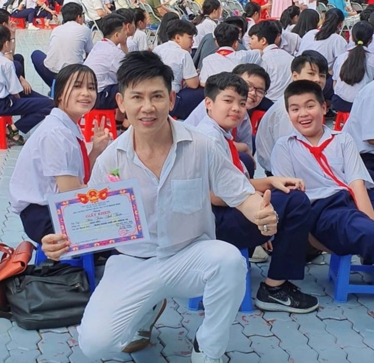 Ca sĩ nổi đình đám thập niên 90 bỏ hát làm thầy giáo dạy toán, U60 vẫn độc thân- Ảnh 2.