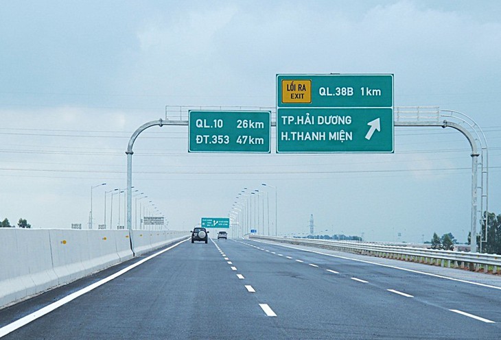 Biển  báo giao thông sẽ đổi tên đồng loạt trước 15/7- Ảnh 2.