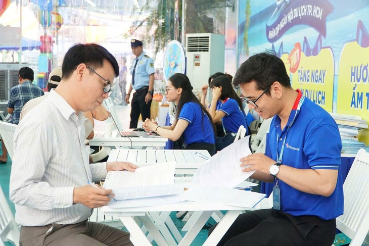 Cảnh giác với lừa đảo khi nhu cầu đặt tour hè tăng cao- Ảnh 2.