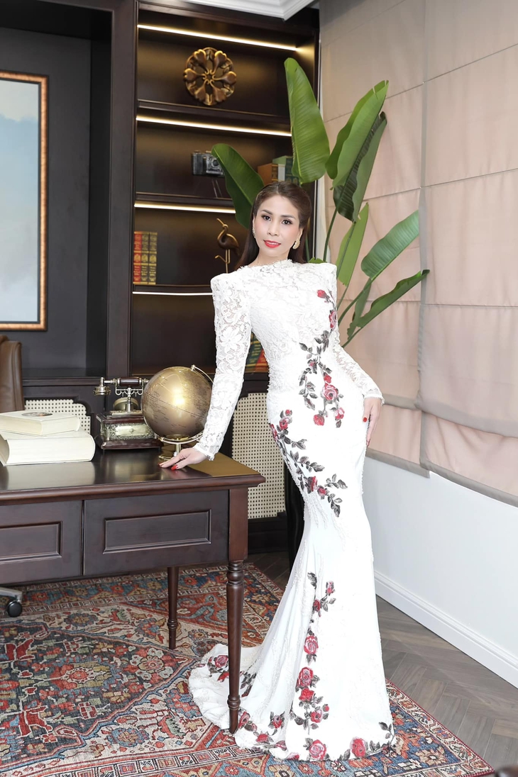 Nữ diễn viên 'đả nữ' màn ảnh nổi danh thập niên 1990, U50 sống an yên sau biến cố ly hôn- Ảnh 6.