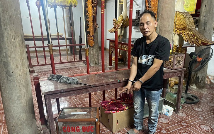 Bắt giữ gã đàn ông chuyên trộm cắp tiền công đức tại đình, chùa ở Phú Thọ