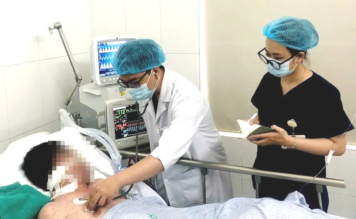 Sởi không chỉ là bệnh trẻ em, người lớn cũng có thể tử vong do mắc sởi
- Ảnh 2.