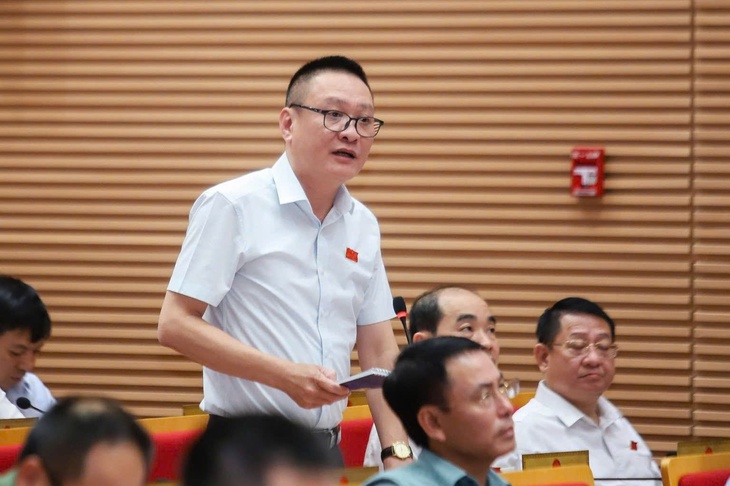 Lãnh đạo Hà Nội nói gì về việc 'rau hôm qua vừa phun thuốc, hôm nay đã mang ra chợ bán'?- Ảnh 2. Lãnh đạo Hà Nội nói gì về việc 'rau hôm qua vừa phun thuốc, hôm nay đã mang ra chợ bán'?- Ảnh 2.