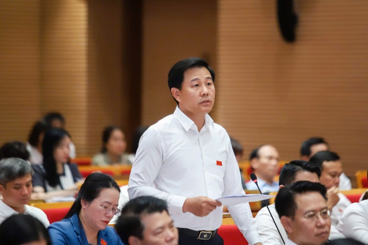 Lãnh đạo Hà Nội nói gì về việc 'rau hôm qua vừa phun thuốc, hôm nay đã mang ra chợ bán'?- Ảnh 3. Lãnh đạo Hà Nội nói gì về việc 'rau hôm qua vừa phun thuốc, hôm nay đã mang ra chợ bán'?- Ảnh 3.