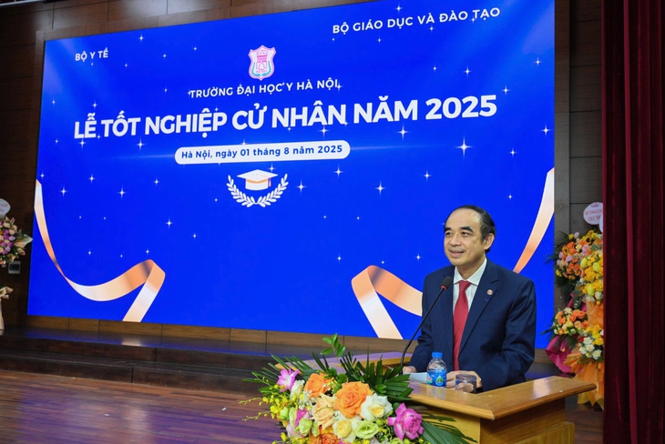Hơn 70% tân cử nhân Đại học Y Hà Nội tốt nghiệp loại khá, giỏi- Ảnh 2. Hơn 70% tân cử nhân Đại học Y Hà Nội tốt nghiệp loại khá, giỏi- Ảnh 2.