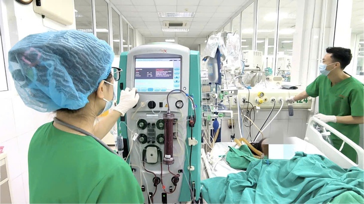 Bệnh nhân nguy kịch vì sốc nhiễm trùng sau khi lội biển bắt ngao- Ảnh 3. Bệnh nhân nguy kịch vì sốc nhiễm trùng sau khi lội biển bắt ngao- Ảnh 3.