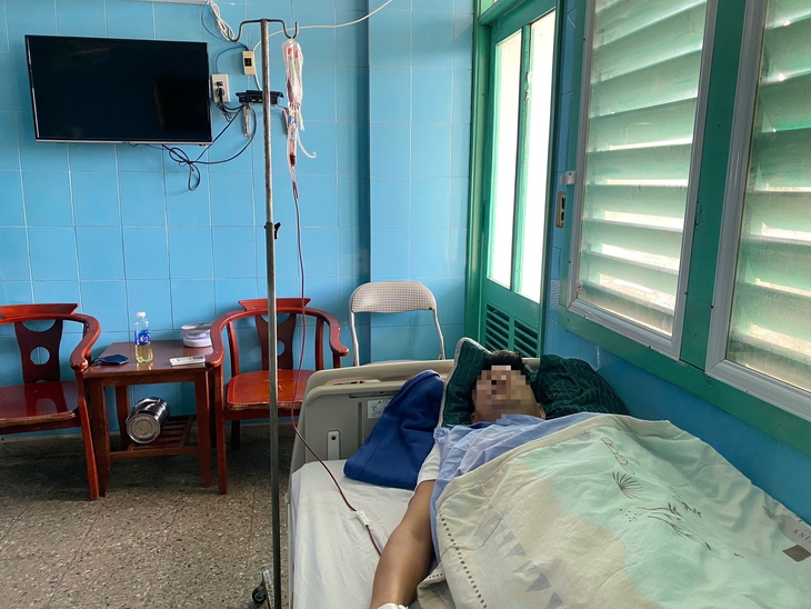 Bệnh viện tại Quảng Trị khó khăn trong công tác cấp cứu, điều trị vì thiếu máu- Ảnh 2.