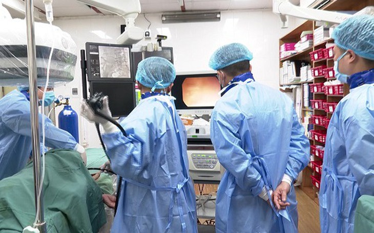 Cập nhật kỹ thuật nội soi mật tụy ngược dòng, nội soi siêu âm tại Hải Phòng- Ảnh 4.
