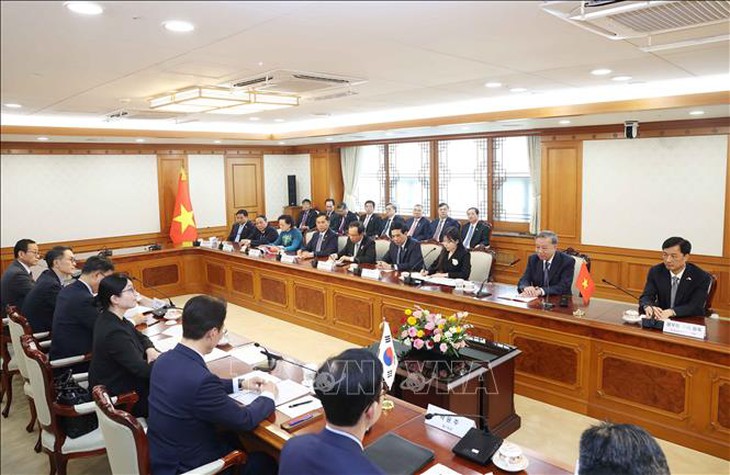 Tổng Bí thư Tô Lâm hội kiến Thủ tướng Hàn Quốc Kim Min Seok- Ảnh 4. Tổng Bí thư Tô Lâm hội kiến Thủ tướng Hàn Quốc Kim Min Seok- Ảnh 4.