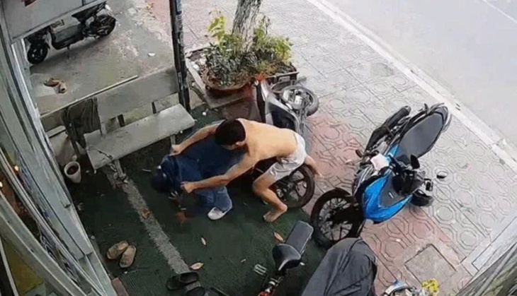 Bắt giữ kẻ cướp tiệm vàng trị giá hàng trăm triệu đồng ở TPHCM- Ảnh 1.