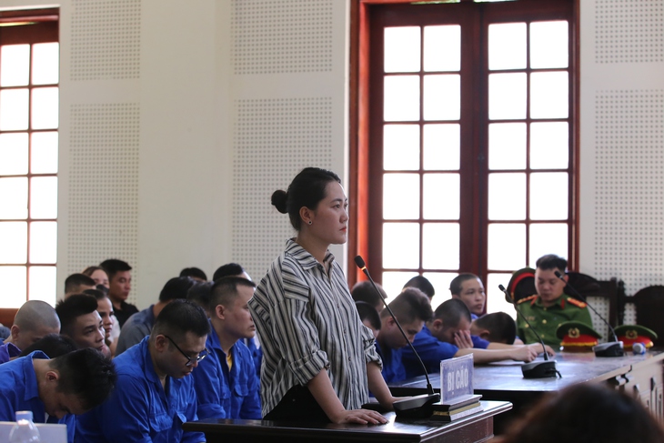 37 bị cáo lĩnh án trong vụ lừa đảo xuyên biên giới
- Ảnh 3.