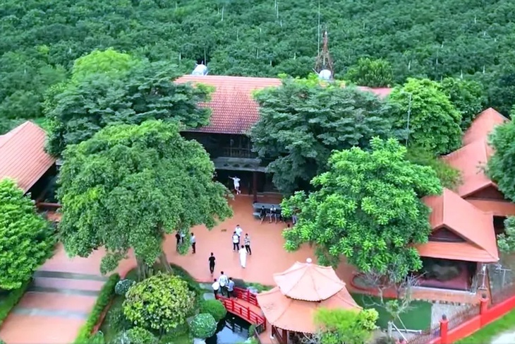 Công an Thanh Hóa triệt phá các băng nhóm tội phạm đội lốt doanh nhân- Ảnh 4. Công an Thanh Hóa triệt phá các băng nhóm tội phạm đội lốt doanh nhân- Ảnh 4.