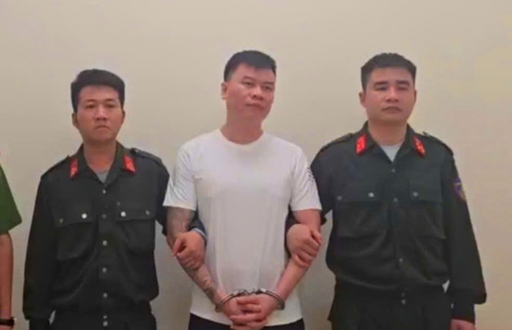 Công an Thanh Hóa triệt phá các băng nhóm tội phạm đội lốt doanh nhân- Ảnh 7. Công an Thanh Hóa triệt phá các băng nhóm tội phạm đội lốt doanh nhân- Ảnh 7.