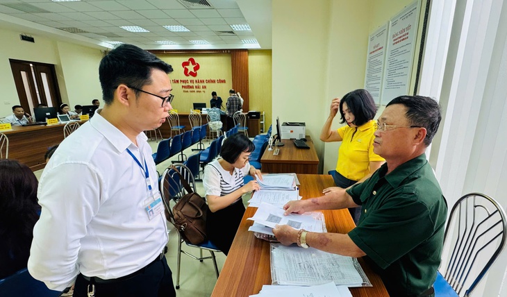 Hải Phòng tăng cường nhân lực cấp xã, luân chuyển, điều động cán bộ- Ảnh 1.