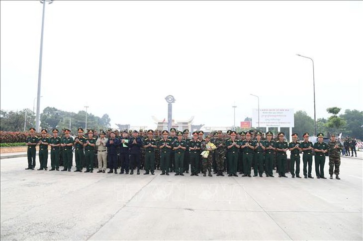 Đoàn Quân đội Campuchia sang Việt Nam tham gia nhiệm vụ A80- Ảnh 2.