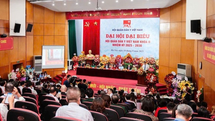 Hội Quân dân y Việt Nam có nhiều tâm huyết, nỗ lực bảo vệ, chăm sóc sức khỏe bộ đội, nhân dân- Ảnh 1. Hội Quân dân y Việt Nam có nhiều tâm huyết, nỗ lực bảo vệ, chăm sóc sức khỏe bộ đội, nhân dân- Ảnh 1.