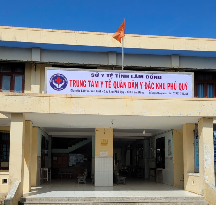 Đầu tư máy chụp CT hiện đại cho Trung tâm Y tế Quân dân Y đặc khu Phú Quý- Ảnh 1.