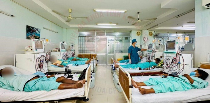 Bệnh viện tuyến tỉnh nhân rộng kỹ thuật lọc màng bụng, tạo thuận lợi cho người bệnh thận- Ảnh 1.