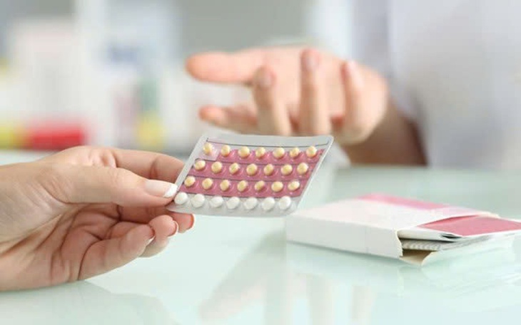 Người phụ nữ nguy kịch vì thuyên tắc phổi do dùng thuốc tránh thai phối hợp liên tục trong thời gian dài