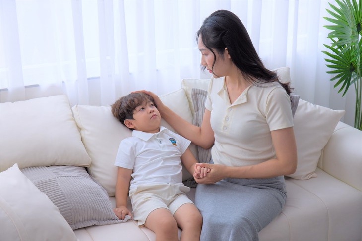 Chăm sóc trẻ bị viêm mũi họng đúng cách và tránh biến chứng như thế nào?- Ảnh 1. Chăm sóc trẻ bị viêm mũi họng đúng cách và tránh biến chứng như thế nào?- Ảnh 1.