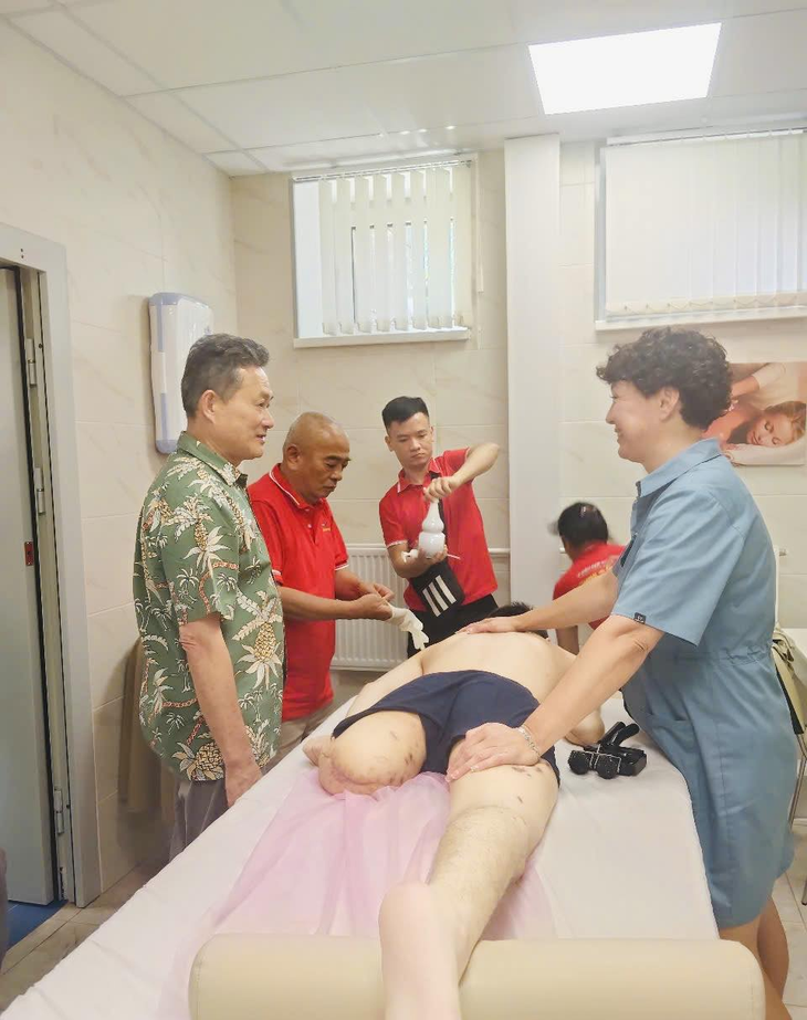 Tinh hoa y học cổ truyền Việt được lan tỏa trong chuyến đi Nga của Lão Nhà Quê- Ảnh 2.