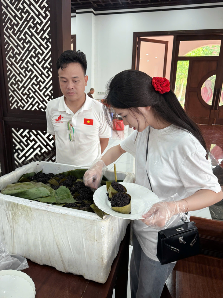 Cô nàng GenZ với trái tim luôn hướng đến thiện nguyện- Ảnh 3. Cô nàng GenZ với trái tim luôn hướng đến thiện nguyện- Ảnh 3.
